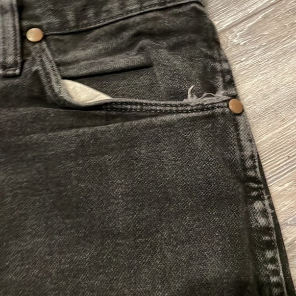 Set of 2 Wrangler Men’s 40x32 13MWZ Jeans - Picture 5 of 7